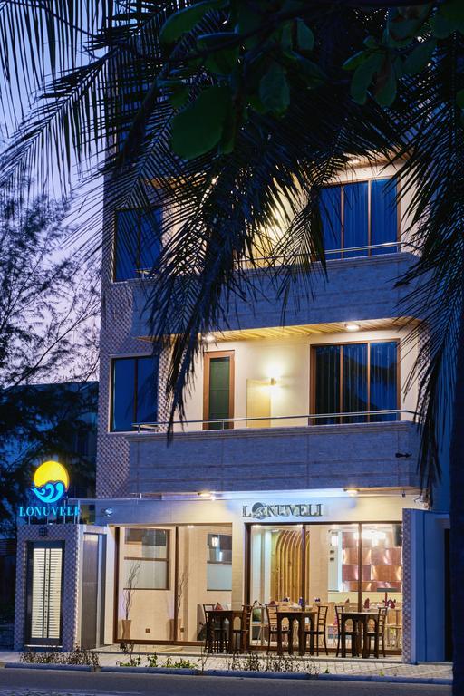 Lonuveli Hotel Hulhumale Exterior photo