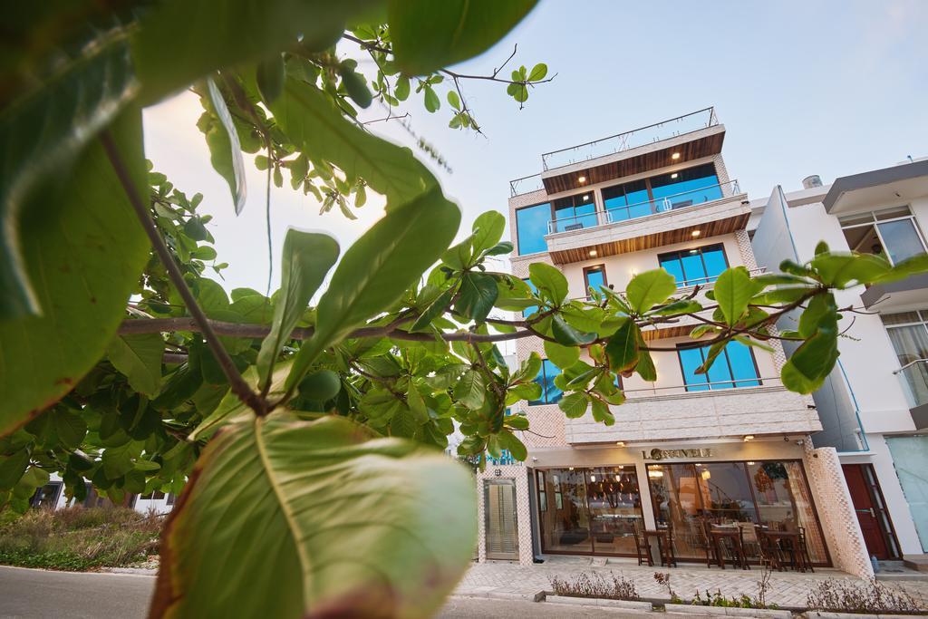 Lonuveli Hotel Hulhumale Exterior photo